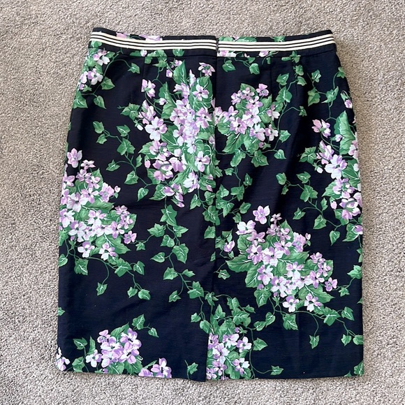 Talbots Petites Floral skirt Size 12P - Picture 5 of 8